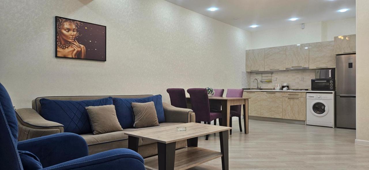 Park Azure Comfortable Apartment Bakoe Buitenkant foto