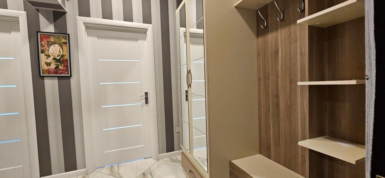 Park Azure Comfortable Apartment Bakoe Buitenkant foto